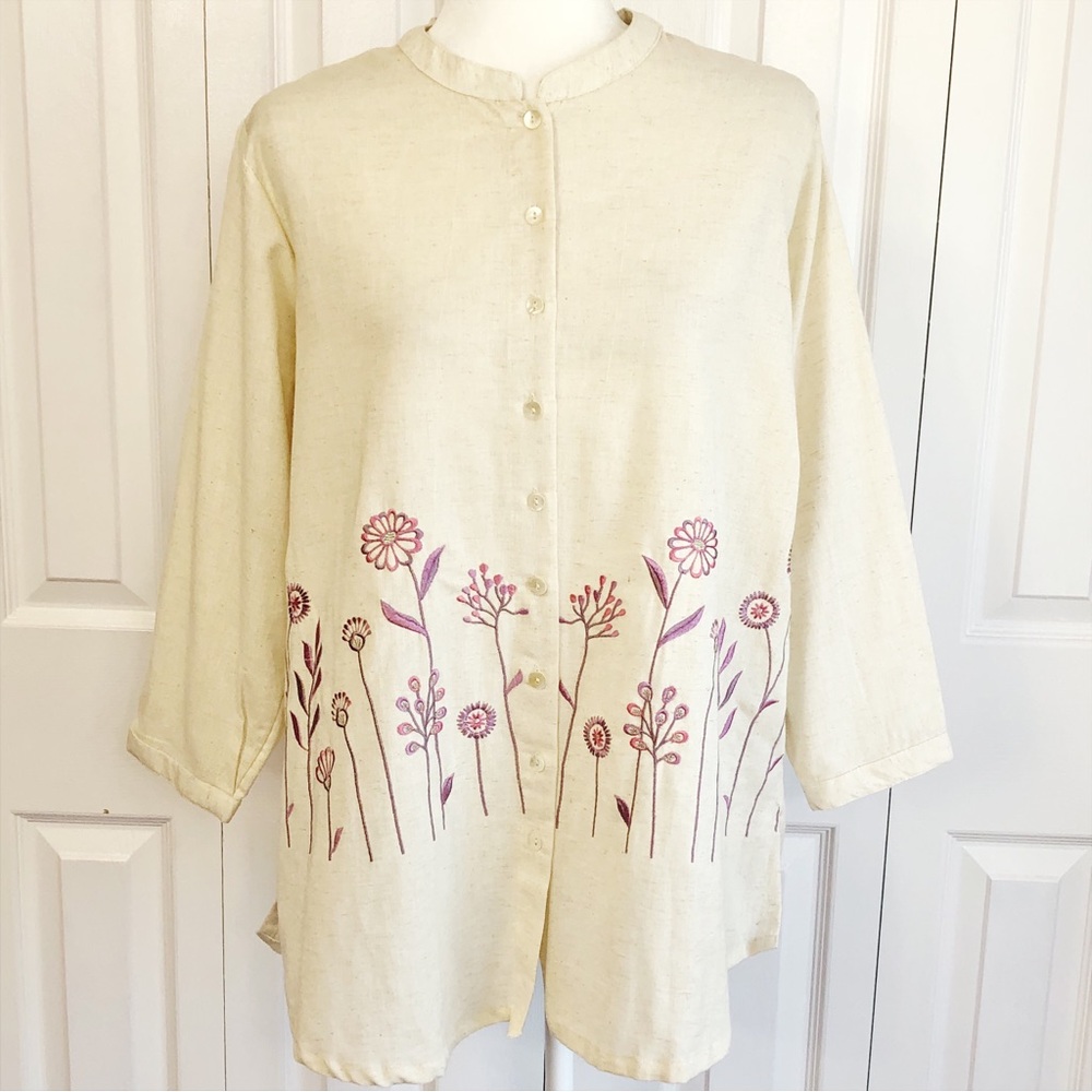 NWT Utsa Cream Linen Floral Embroidered 3/4 Sleeve Blouse Large